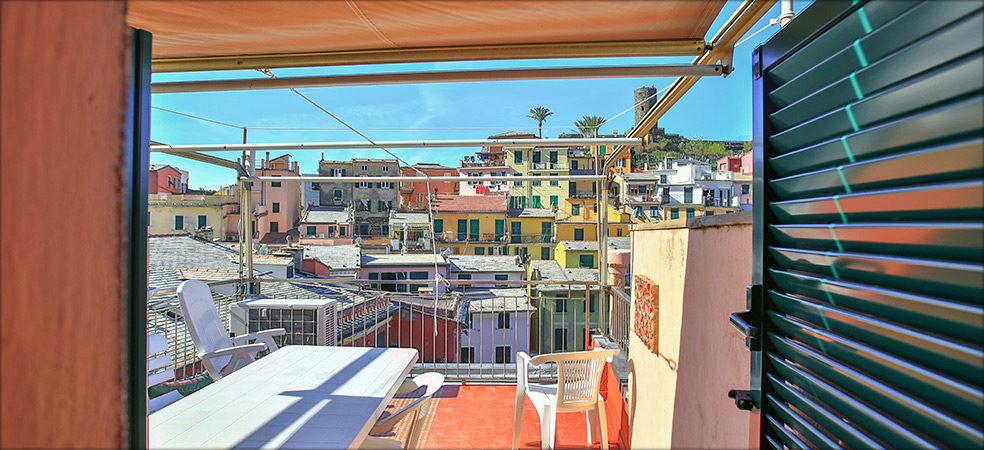 Room Martina  - Vernazza (SP) - Cinque Terre - Liguria - Italy