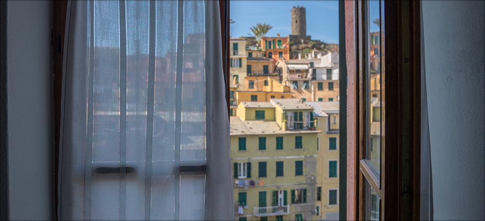 Room Martina  - Vernazza (SP) - Cinque Terre - Liguria - Italy