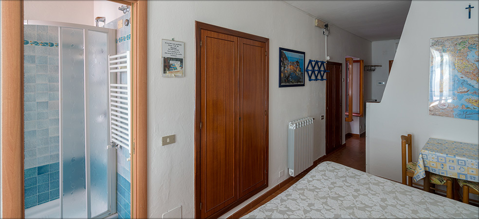 Room Martina  - Vernazza (SP) - Cinque Terre - Liguria - Italy